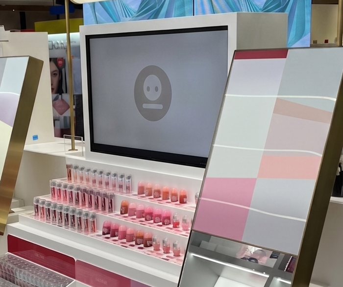 店頭サイネージ活用イメージ
